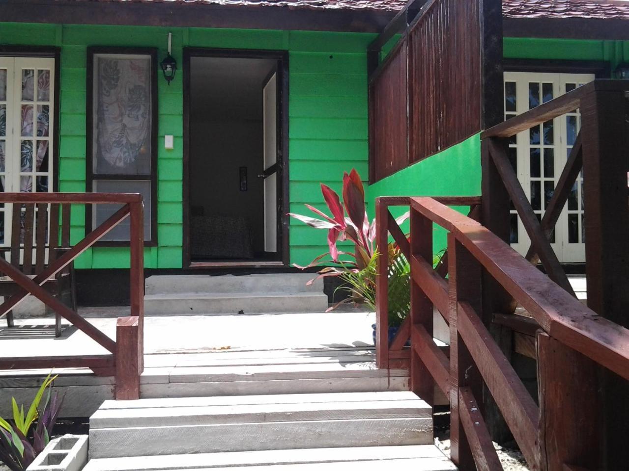 Vaimoana Seaside Lodge Savai'i Island Zimmer foto